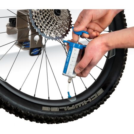 TSI-1 Tubeless Dichtmittel Spritze