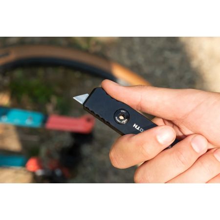 8-Bit Chainbreaker + Utility Knife Taschenwerkzeug